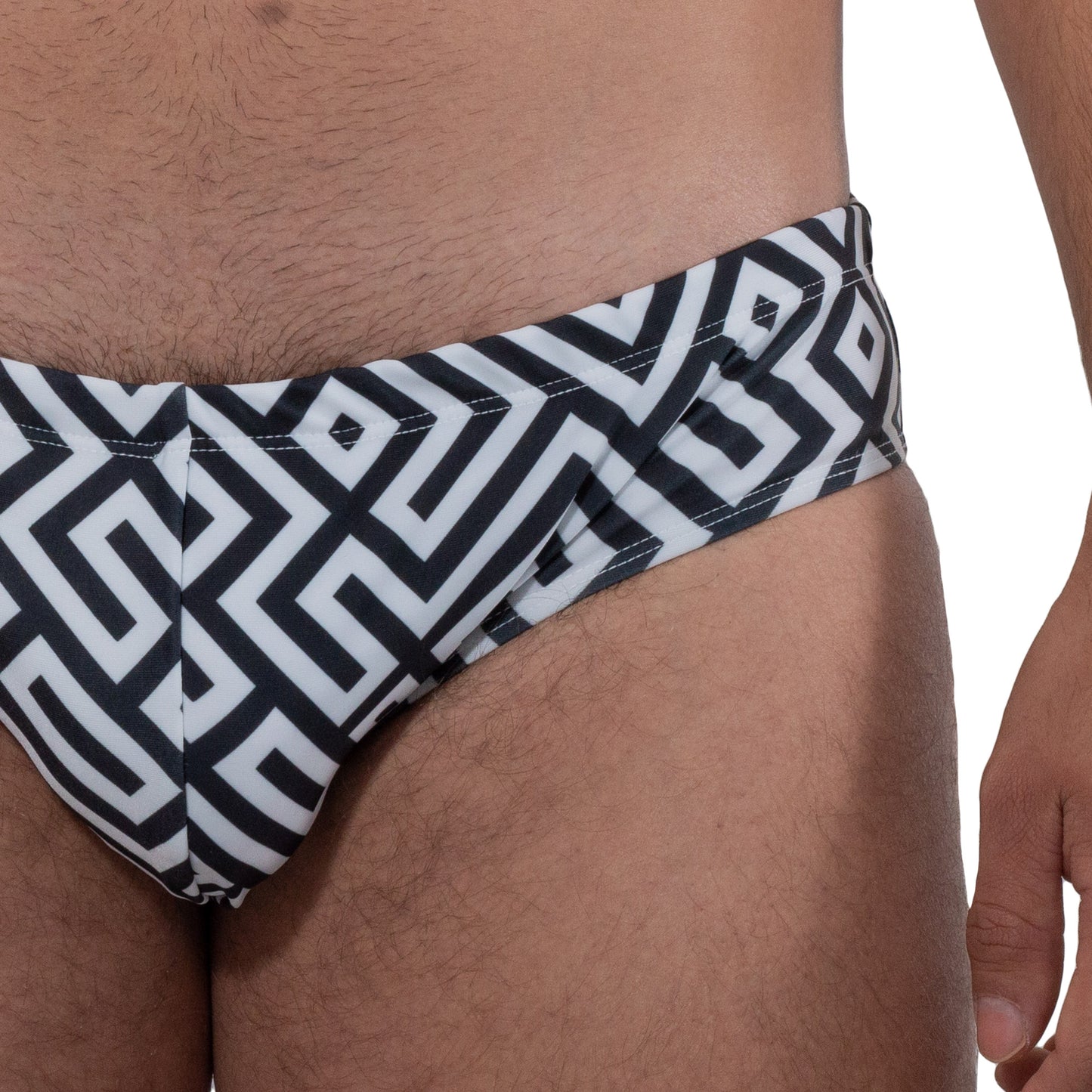 AC0015 Aluxe Traje de Baño Brief estampado Negro