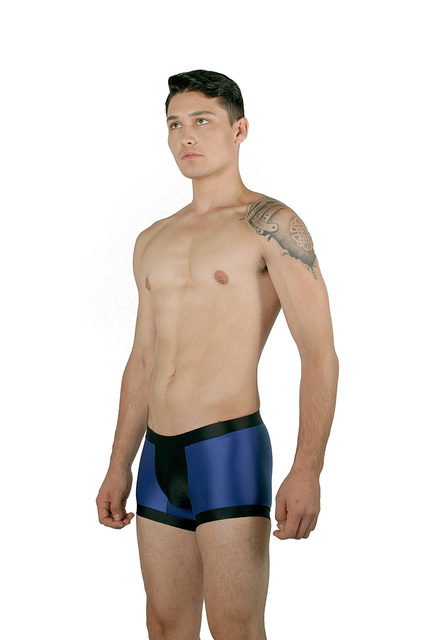 CA0004 - Traje de Ba̱o Short Azul Rey/Negro - AlexandersKing Underwear